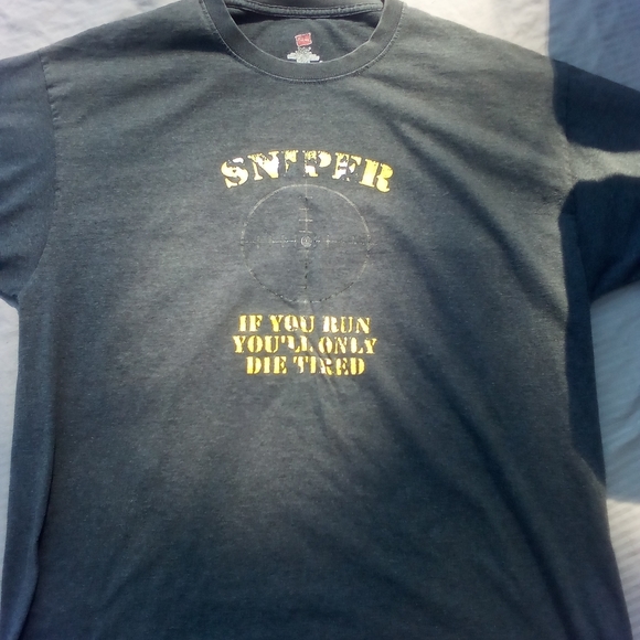 Graphic Tee shirt - Picture 1 of 6